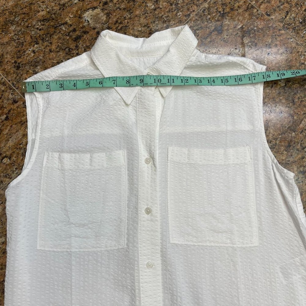 Banana Republic White Sleeveless Button Up Shirt Top Textured Fabric Size S NWT - Picture 6 of 10
